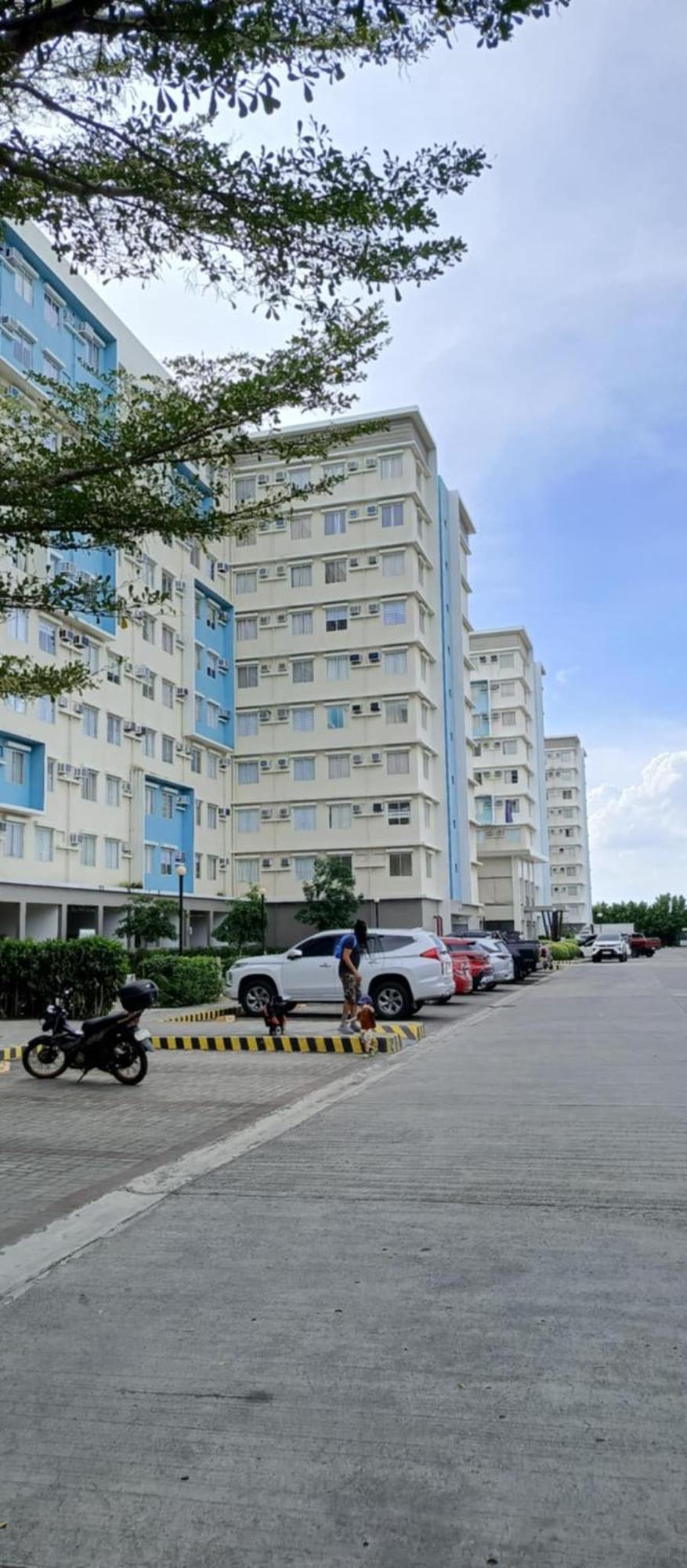 One Spatial Condo Iloilo City Exterior photo